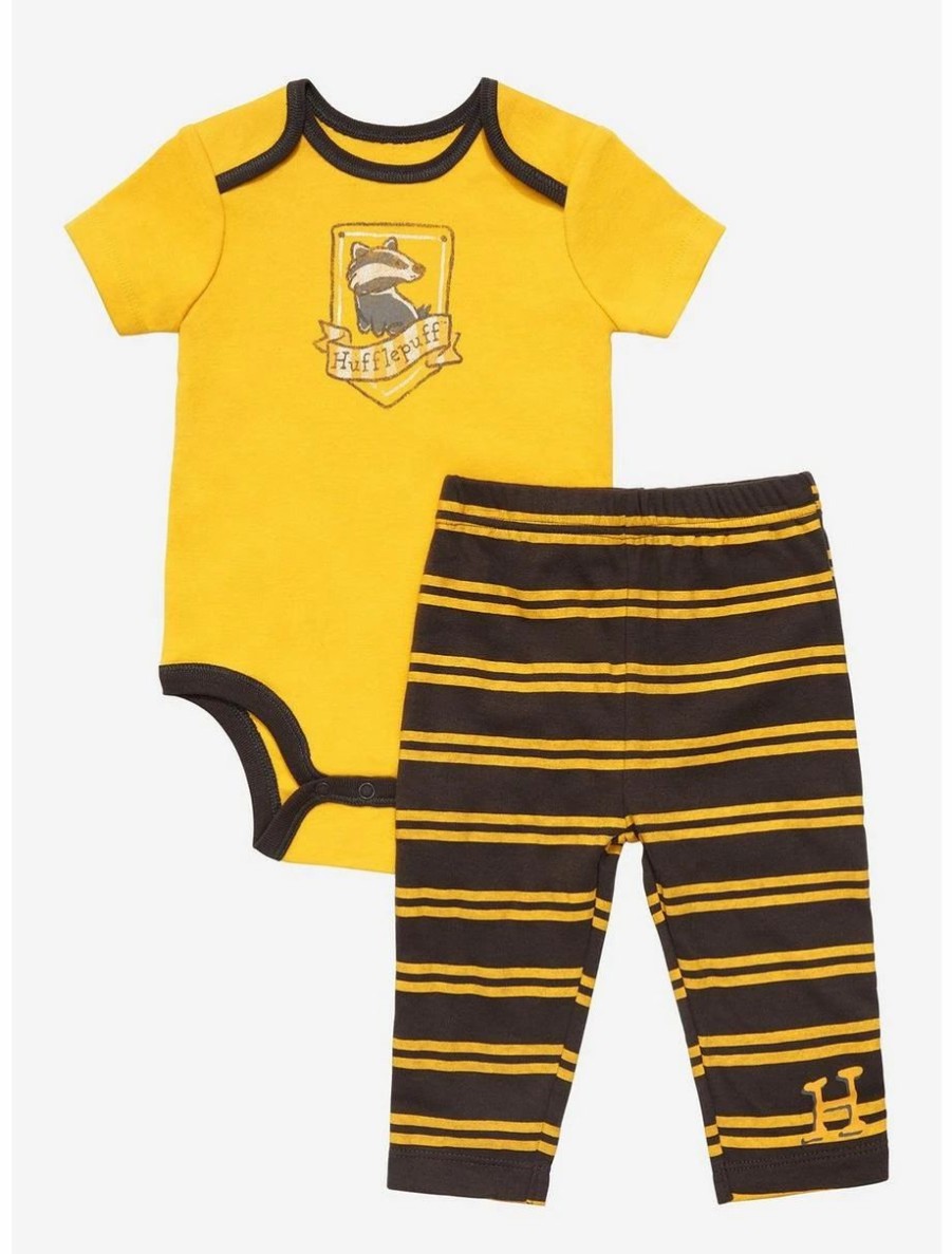 Infant | * Harry Potter Hufflepuff Crest Infant One-Piece And Leggings Set Boxlunch Exclusive